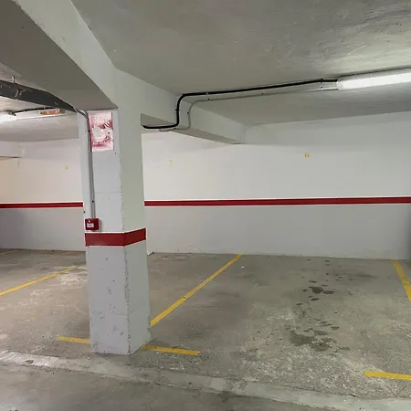 La Botica Garaje Incluido דירה *